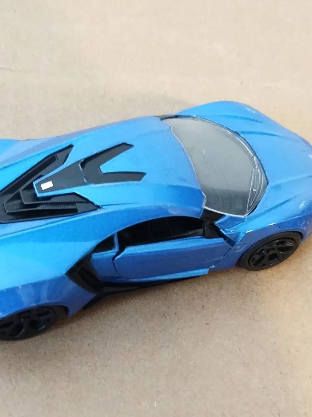JADA lykan  hyperspirt BLUE 1/32 DIECAST MODEL CAR
